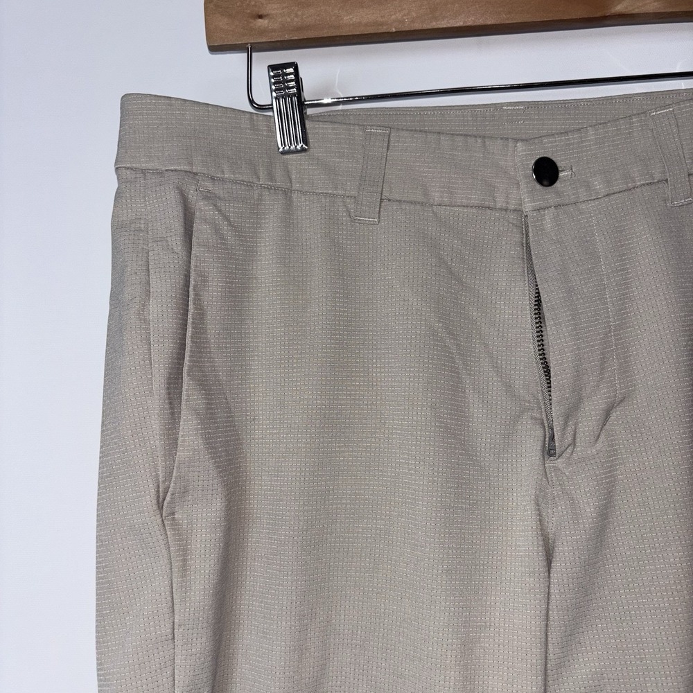 Lululemon Commission Slim Ventlight WovenAir Vapor Pants Mens Size 35 - Picture 3 of 9